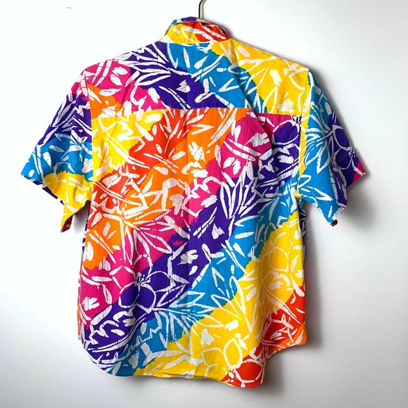 Vintage Aloha Tropical Rainbow Carriage Court Short Sleeved Button Down- M - Picture 3 of 8